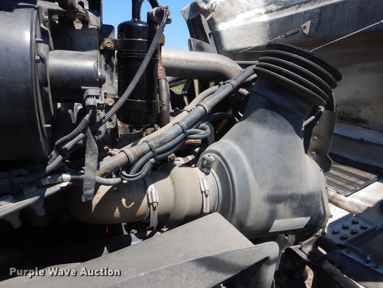 image for item GM9142 2007 Sterling Acterra  digger derrick truck