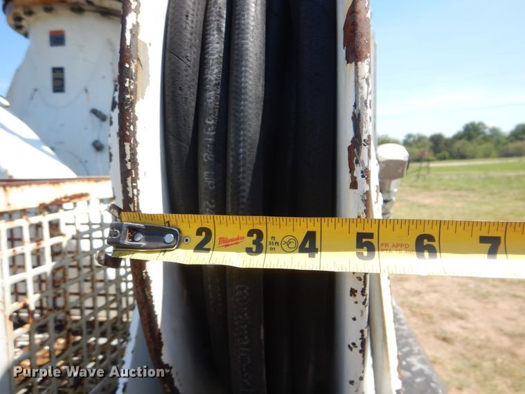 image for item GM9142 2007 Sterling Acterra  digger derrick truck