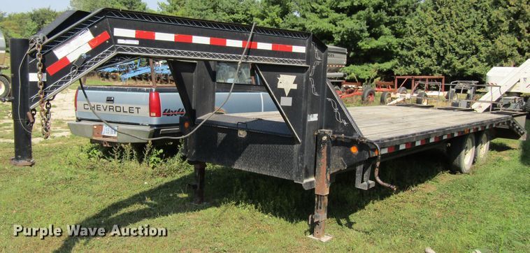 image for item GQ9096 2007 PJ Trailer equipment trailer