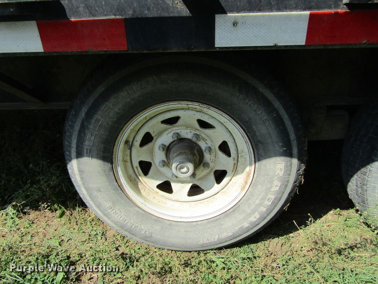 image for item GQ9096 2007 PJ Trailer equipment trailer