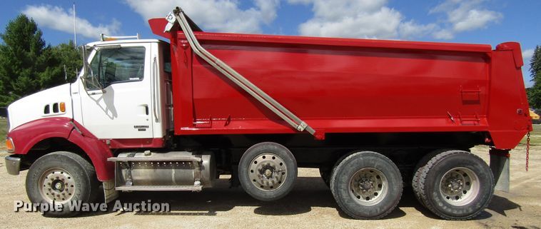 image for item GQ9112 2006 Sterling LT8500  dump truck
