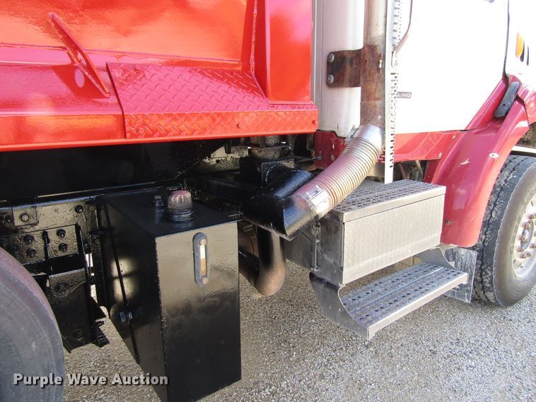 image for item GQ9112 2006 Sterling LT8500  dump truck