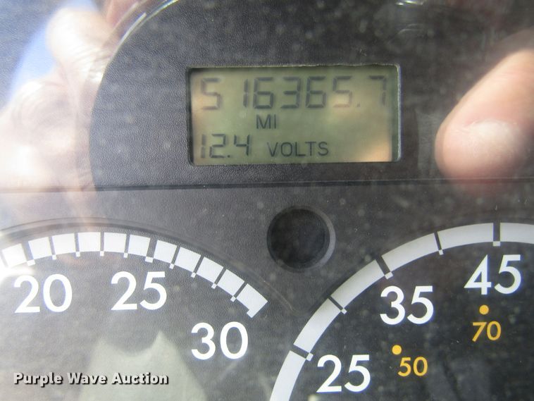 image for item GQ9112 2006 Sterling LT8500  dump truck