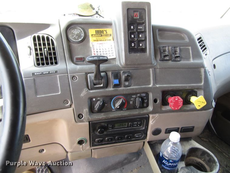 image for item GQ9112 2006 Sterling LT8500  dump truck