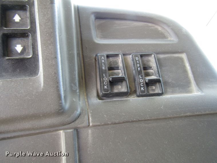 image for item GQ9112 2006 Sterling LT8500  dump truck