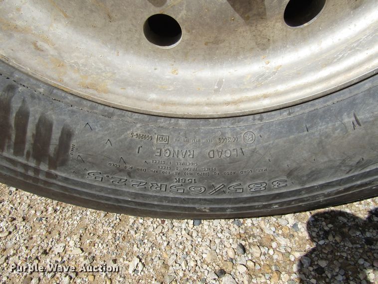 image for item GQ9112 2006 Sterling LT8500  dump truck