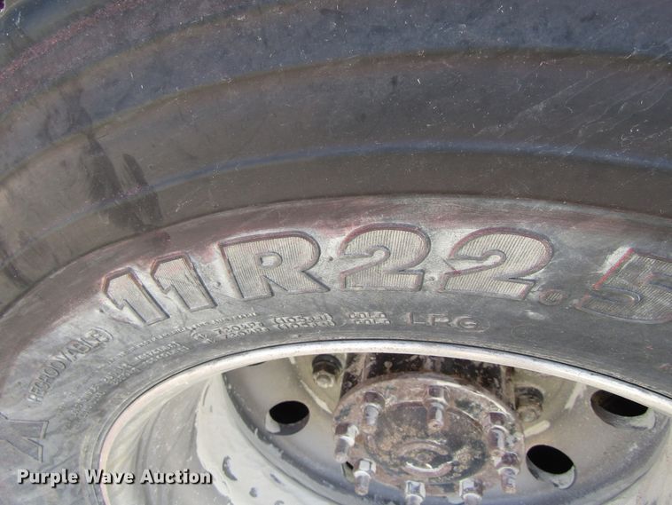 image for item GQ9112 2006 Sterling LT8500  dump truck