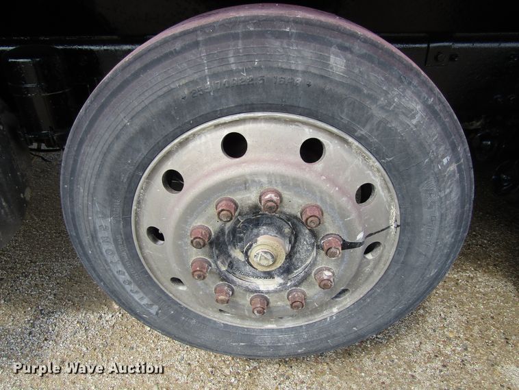 image for item GQ9112 2006 Sterling LT8500  dump truck