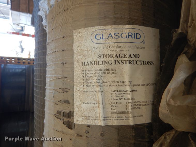 image for item GR9735 Petromat