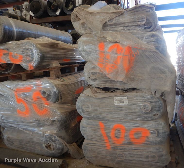 image for item GR9735 Petromat