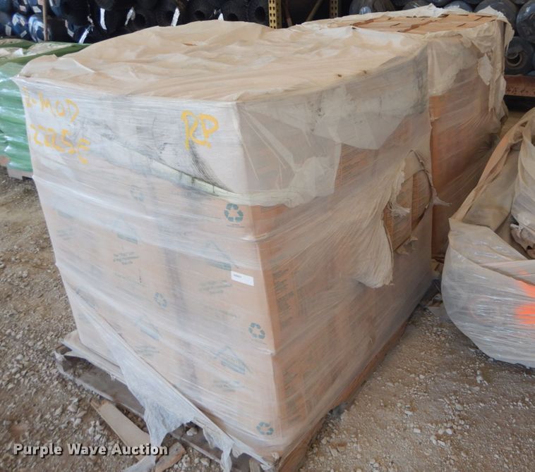 image for item GR9735 Petromat