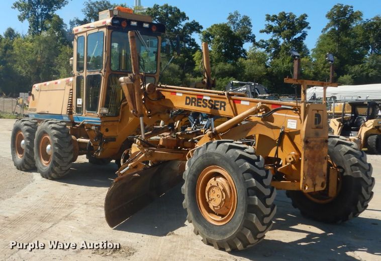 image for item GR9736 1988 Dresser A606  motor grader