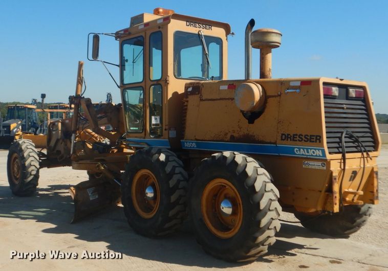 image for item GR9736 1988 Dresser A606  motor grader