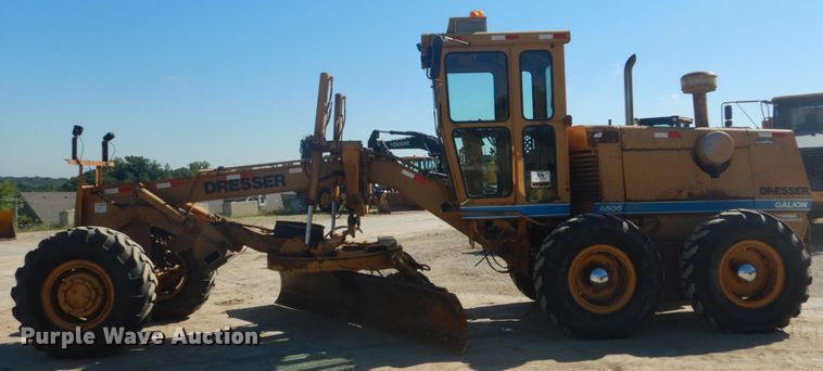 image for item GR9736 1988 Dresser A606  motor grader