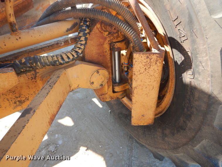 image for item GR9736 1988 Dresser A606  motor grader