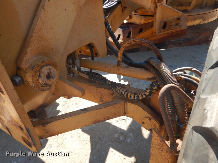 image for item GR9736 1988 Dresser A606  motor grader