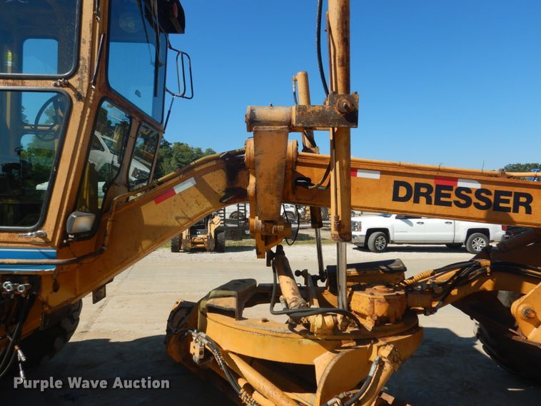 image for item GR9736 1988 Dresser A606  motor grader