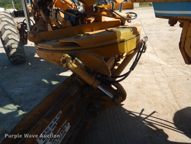 image for item GR9736 1988 Dresser A606  motor grader