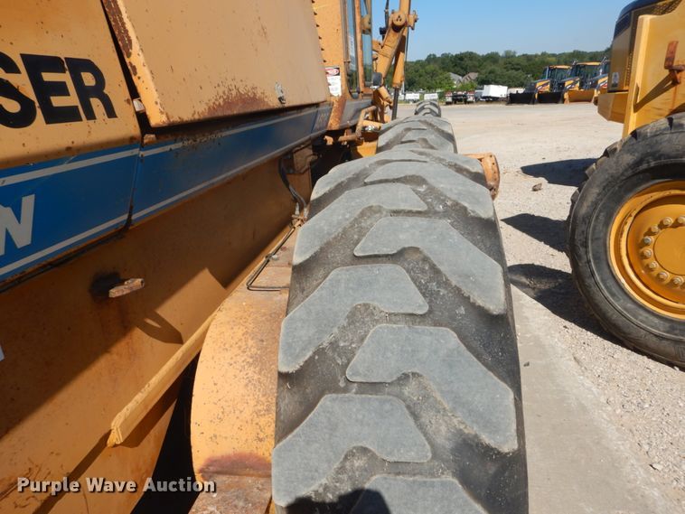 image for item GR9736 1988 Dresser A606  motor grader