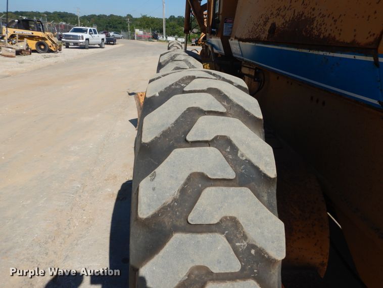 image for item GR9736 1988 Dresser A606  motor grader