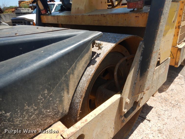 image for item GR9737 2001 Hypac C766C  double drum roller