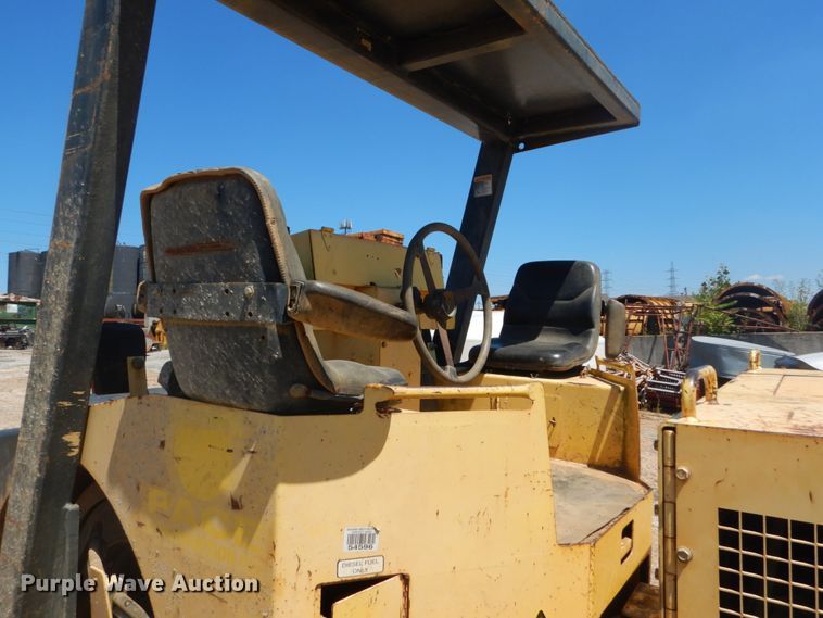 image for item GR9737 2001 Hypac C766C  double drum roller