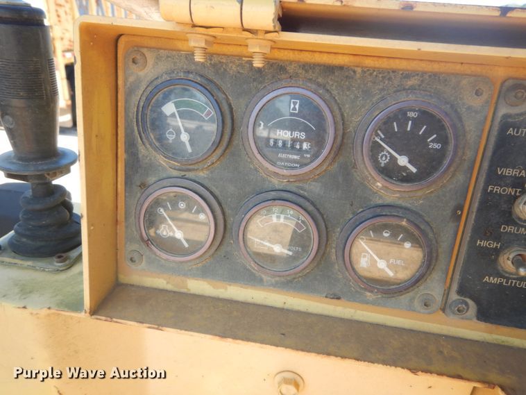 image for item GR9737 2001 Hypac C766C  double drum roller