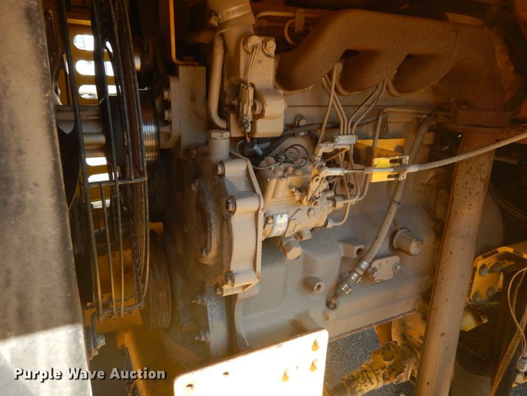 image for item GR9739 2007 Superior Broom DT80J  broom