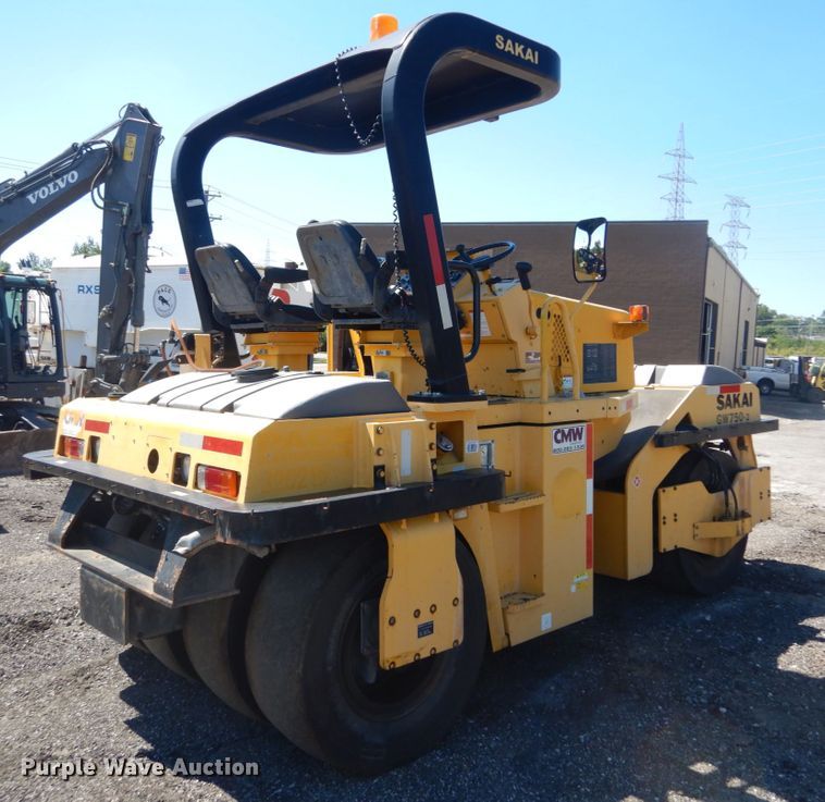 image for item GR9741 2012 Sakai GW750-2  vibratory pneumatic roller