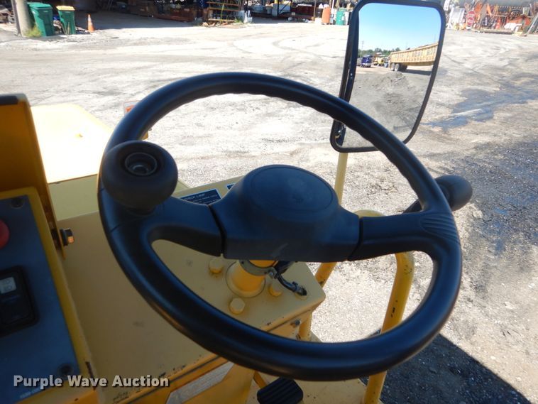 image for item GR9741 2012 Sakai GW750-2  vibratory pneumatic roller