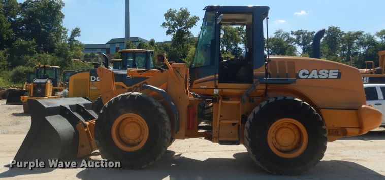 image for item GR9760 2006 Case 621D  wheel loader