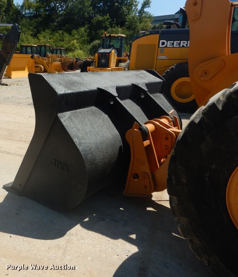 image for item GR9760 2006 Case 621D  wheel loader