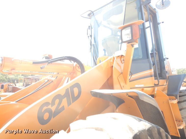 image for item GR9760 2006 Case 621D  wheel loader