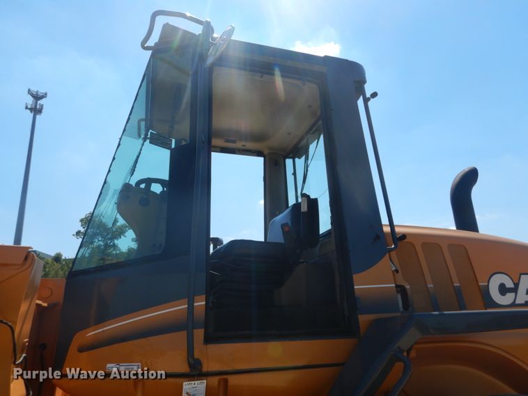 image for item GR9760 2006 Case 621D  wheel loader