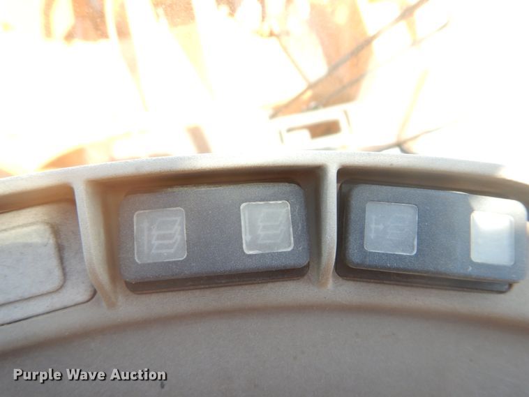 image for item GR9760 2006 Case 621D  wheel loader