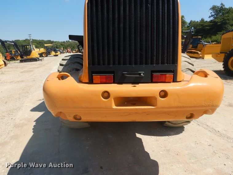 image for item GR9760 2006 Case 621D  wheel loader