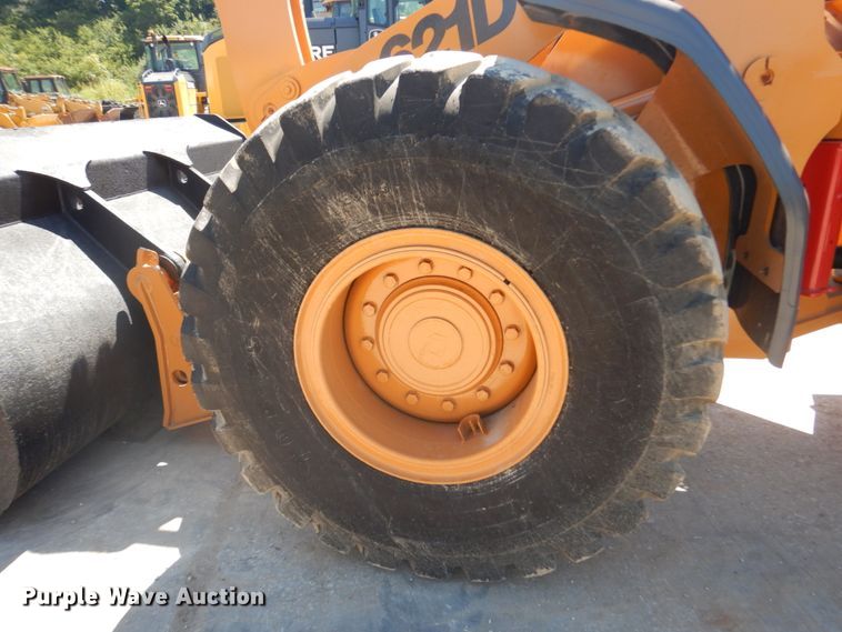 image for item GR9760 2006 Case 621D  wheel loader