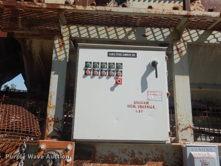 image for item GR9766 Cedarapids screen