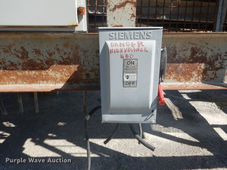 image for item GR9766 Cedarapids screen