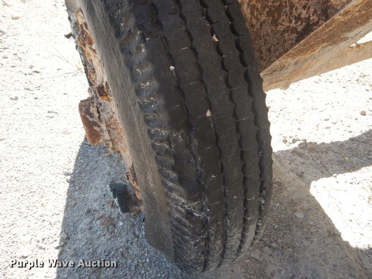 image for item GR9766 Cedarapids screen