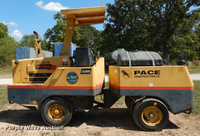 image for item GR9773 2000 Hypac C530AH  pneumatic roller