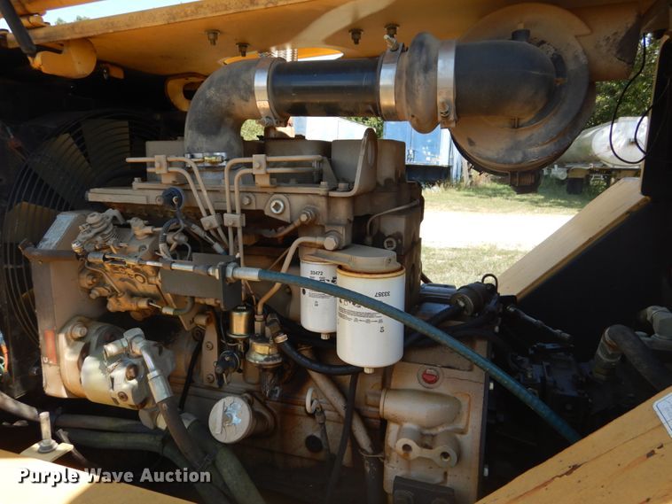 image for item GR9773 2000 Hypac C530AH  pneumatic roller