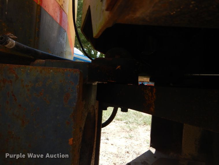 image for item GR9773 2000 Hypac C530AH  pneumatic roller