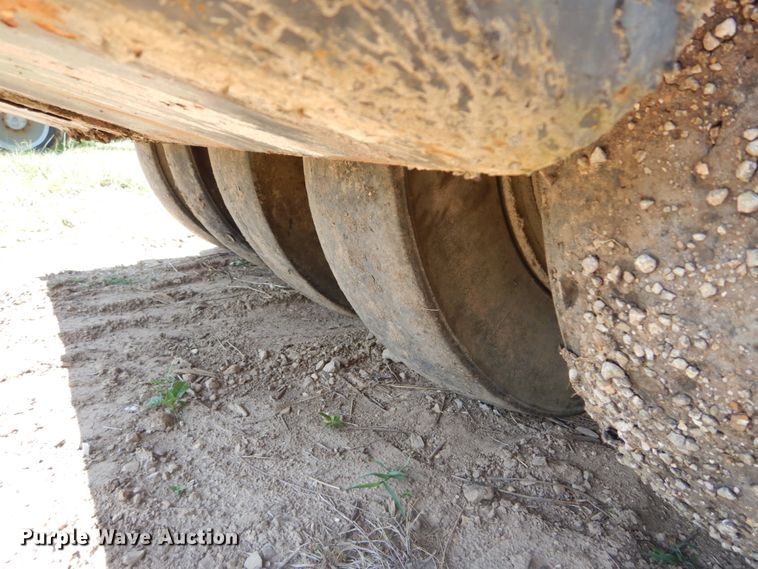 image for item GR9773 2000 Hypac C530AH  pneumatic roller