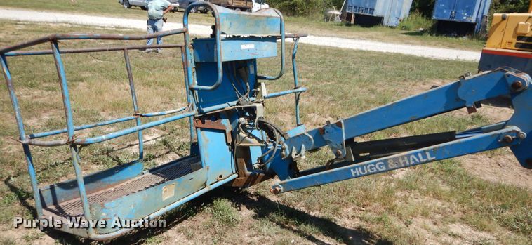 image for item GR9774 2008 Genie S65  boom lift