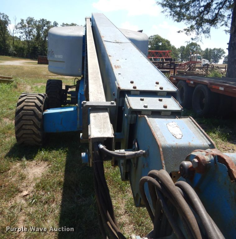 image for item GR9774 2008 Genie S65  boom lift