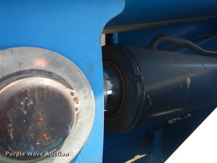 image for item GR9774 2008 Genie S65  boom lift