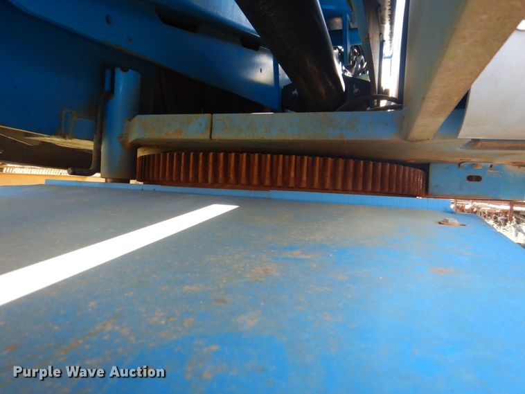 image for item GR9774 2008 Genie S65  boom lift