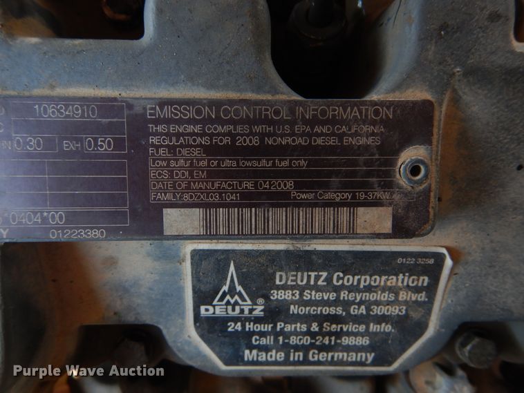 image for item GR9774 2008 Genie S65  boom lift