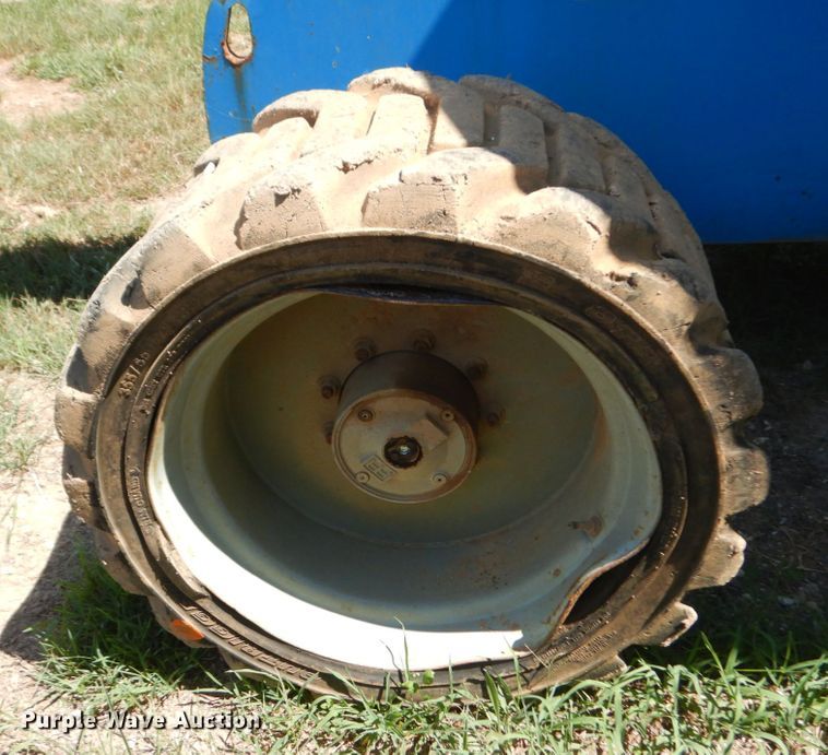 image for item GR9774 2008 Genie S65  boom lift